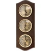 Retro meteorologická stanice - barva wenge se zlatými ciferníky ['retro meteorologická stanice', ' měření teploty', ' tlaku', ' vlhkosti', ' komfort v domácnosti', ' stylová meteorologická stanice', ' tři v jednom – multifunkční meteorologická stanice', ' elegantní meteorologická stanice', ' jakou meteorologickou stanici vybrat', ' tradiční meteorologická stanice', ' meteorologická stanice v dřevěném pouzdře', ' meteorologická stanice v barvě wenge', ' teploměr jako dárek', ' tlakoměr', ' měřič úrovně vlhkosti vzduchu', ' vlhkoměr', ' přesný teploměr', ' vlhkoměr s teploměrem', ' meteorologická stanice na stěnu', ' čím měřit teplotu v místnostech', ' retro teploměr', ' dřevěná meteorologická stanice', ' meteorologická stanice se zlatými ciferníky']