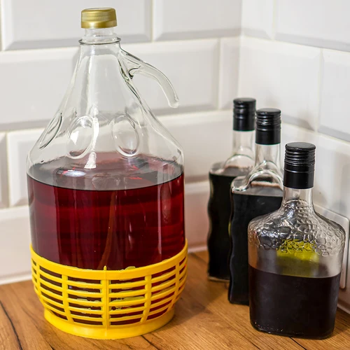 Demižon Dama.5 L s uzávěrem - 3