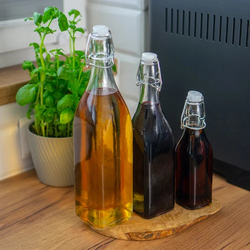 Láhev Kvadrat s hermetickým uzávěrem 0,5 L - 4